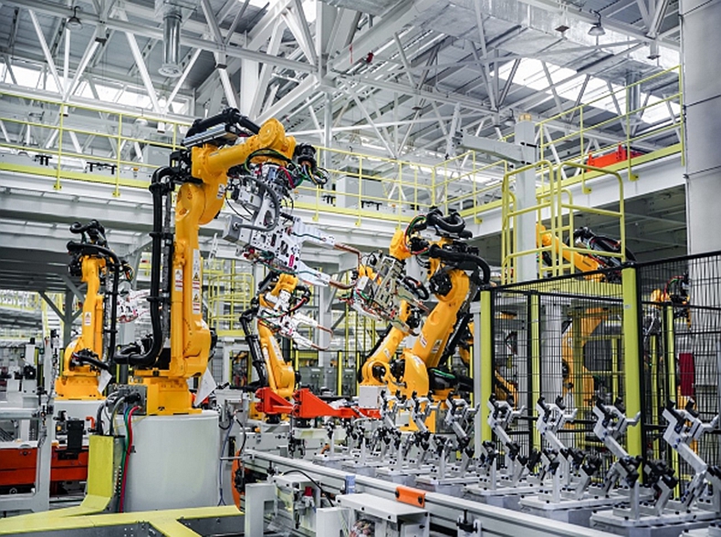 星途M38T白车身青岛下线 软件设计与开发的智能新起点